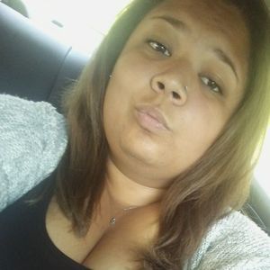 Meet your Posher, Dakota